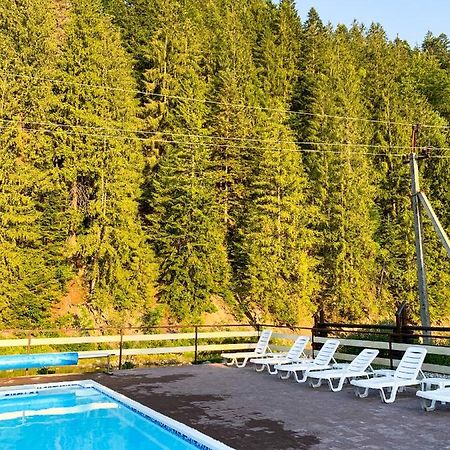 Forest House Tatariv Bagian luar foto