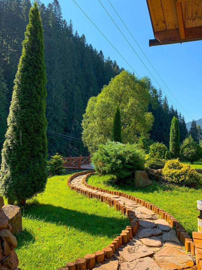 Forest House Tatariv Bagian luar foto