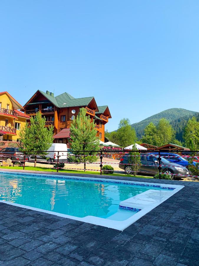 Forest House Tatariv Bagian luar foto