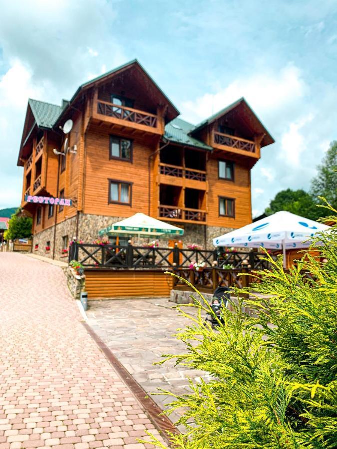 Forest House Tatariv Bagian luar foto