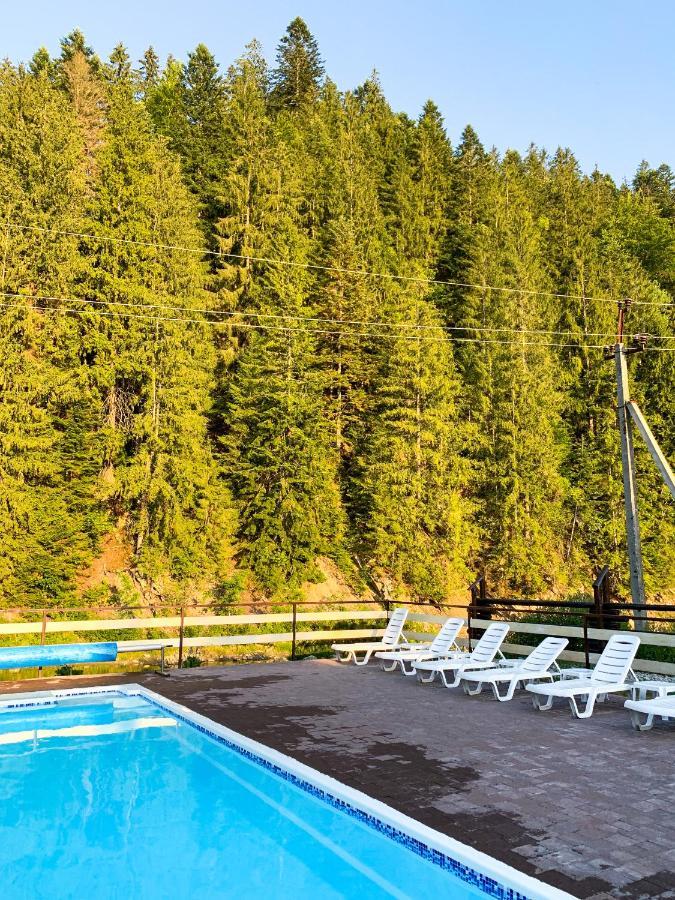 Forest House Tatariv Bagian luar foto