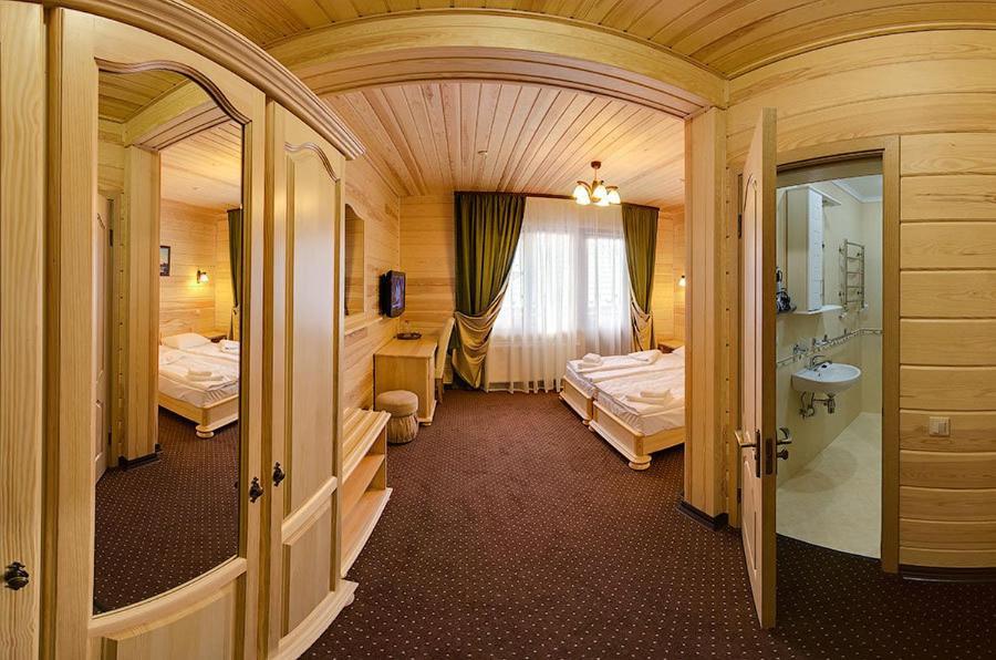 Forest House Tatariv Ruang foto