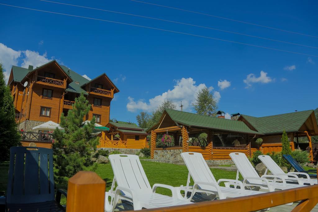 Forest House Tatariv Bagian luar foto