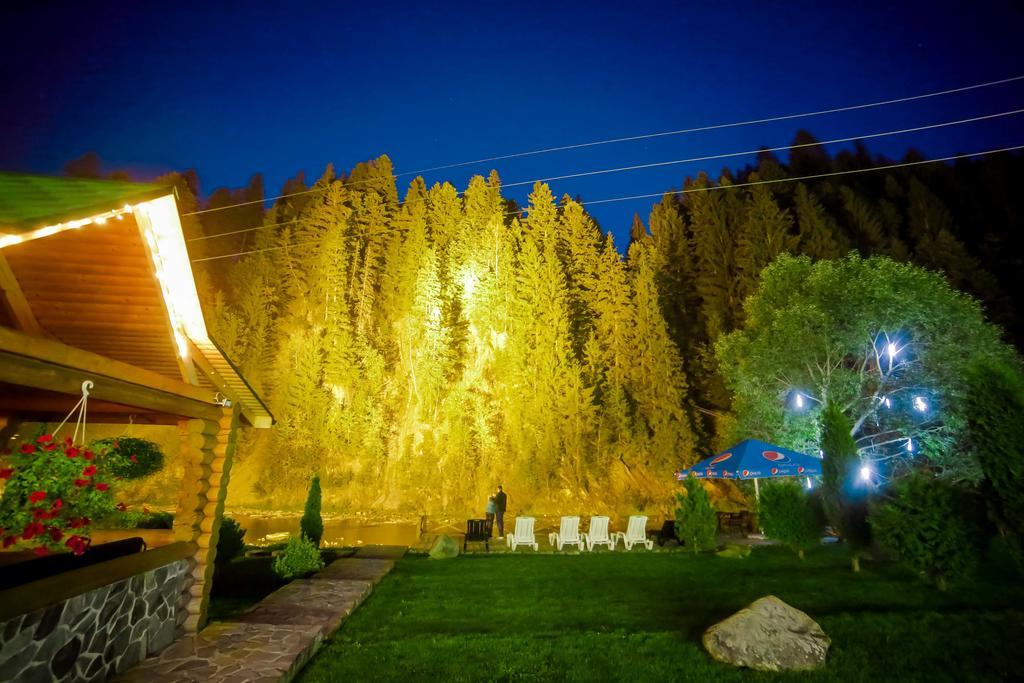 Forest House Tatariv Bagian luar foto