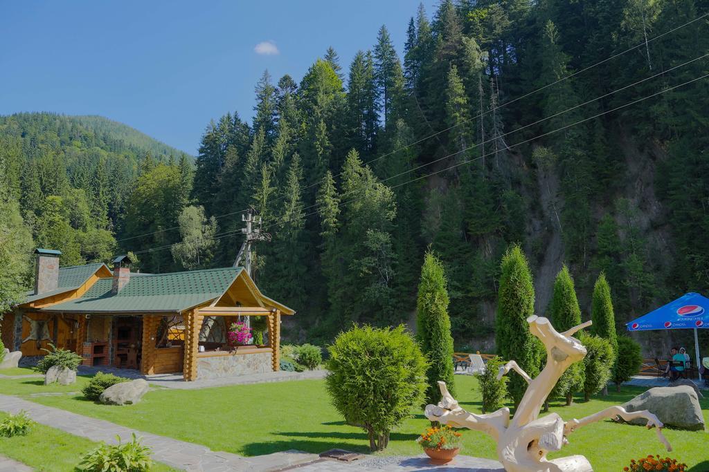 Forest House Tatariv Bagian luar foto