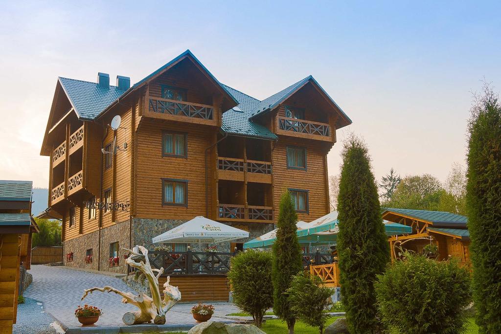 Forest House Tatariv Bagian luar foto